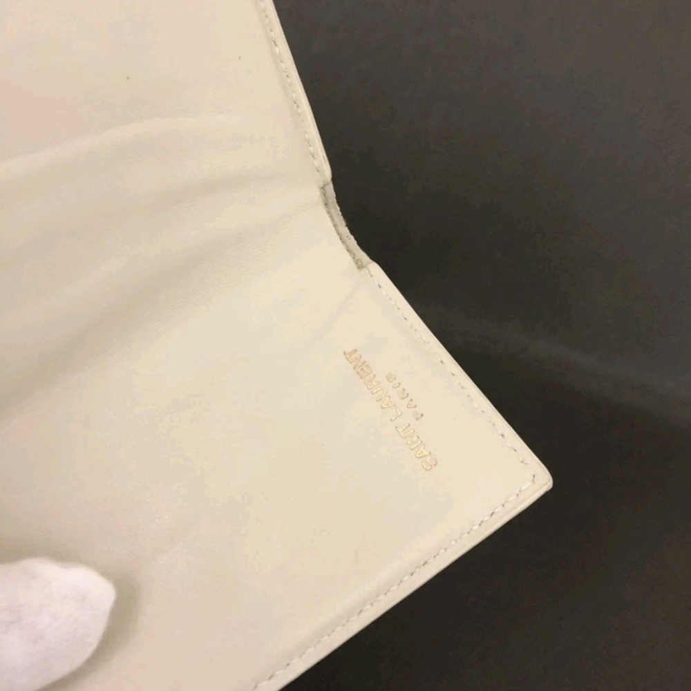 Yves Saint Laurent White Compact trifold wallet - Picture 8 of 8